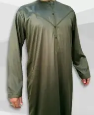 Qamis Emirati Tissu Precious Vert Kaki Sans Col Fermeture Zip